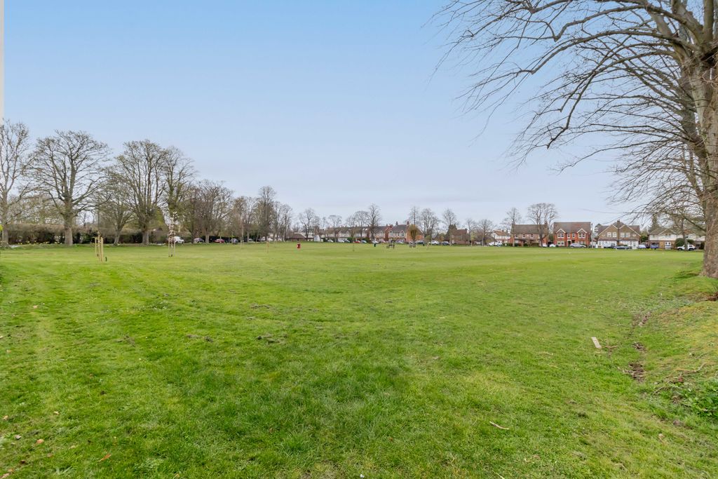 Redvers Road